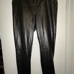Beautiful Pair of Women’s Catherines Black Faux Leather Pull On Pants, Size 1X